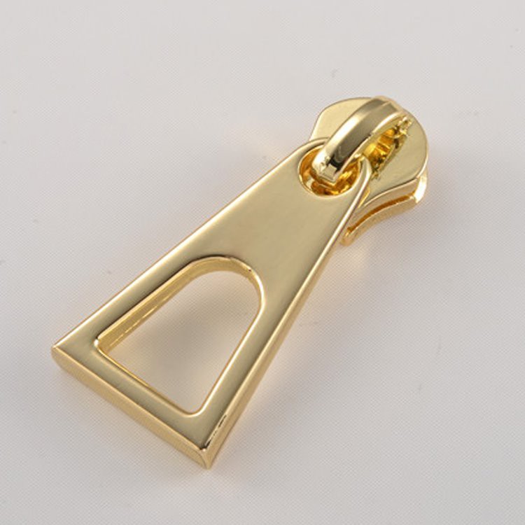 Tirador de cremallera de nailon.